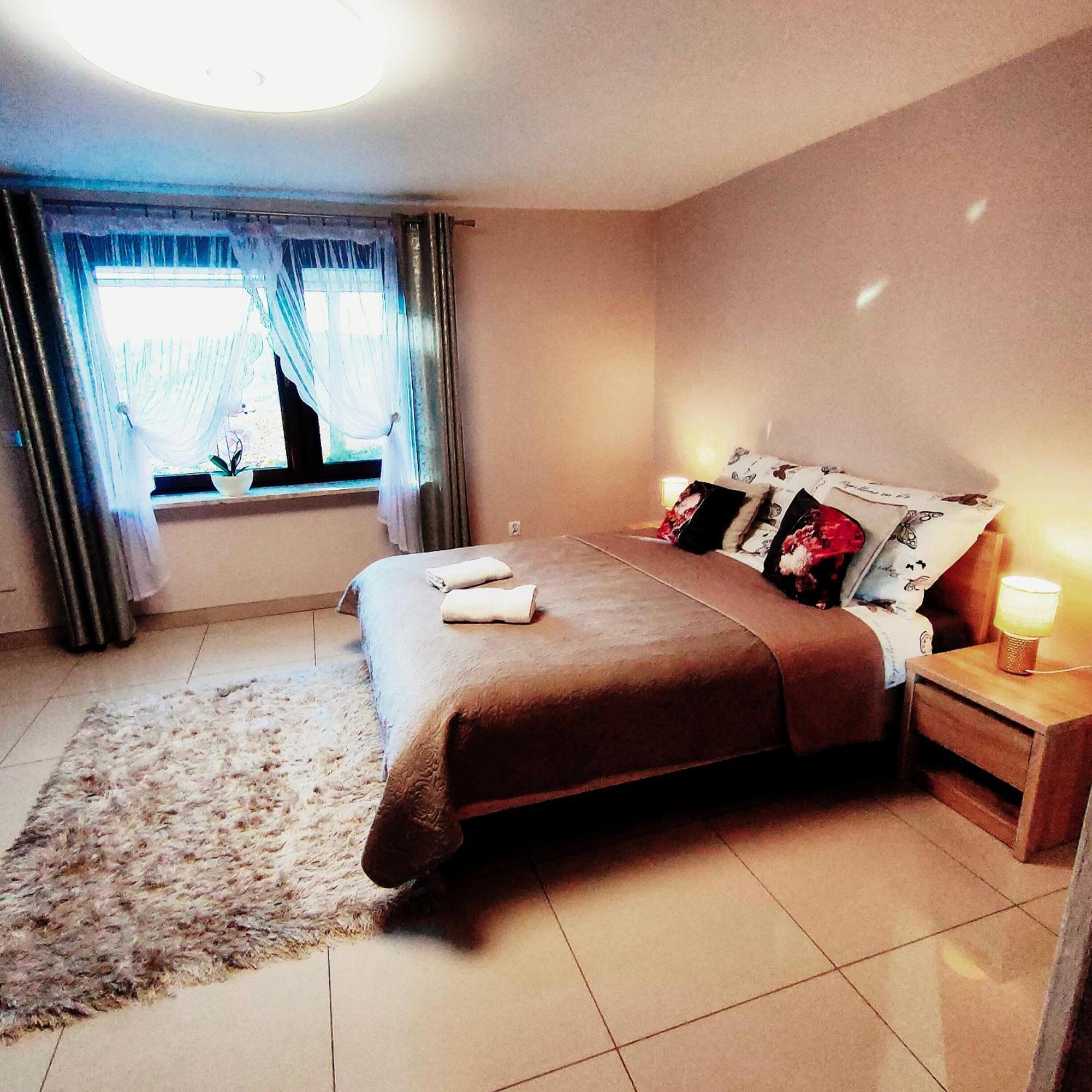 Apartamenty U Maksa Krzywcza Ngoại thất bức ảnh